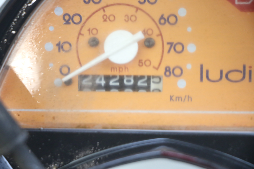 photo de MOTOR PEUGEOT LUDIX 50 (2005 - 2007) - Zoom do estado de desgaste