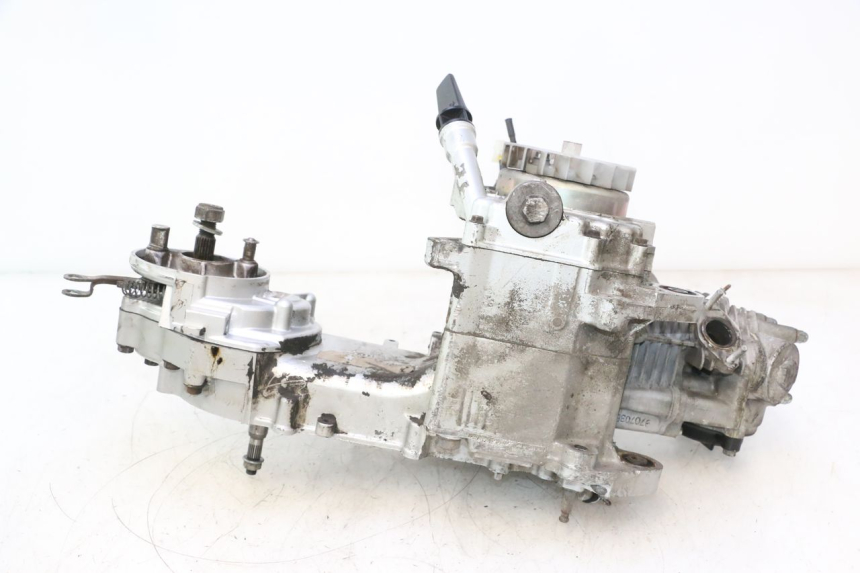 photo de MOTOR SYM MIO 50 (2005 - 2010) - Estado da superfície