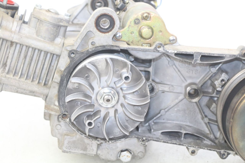 photo de MOTOR ZHONGYU MOVIDAS ZY125T-2 125 (2004 - 2014) - Pontos de fixação