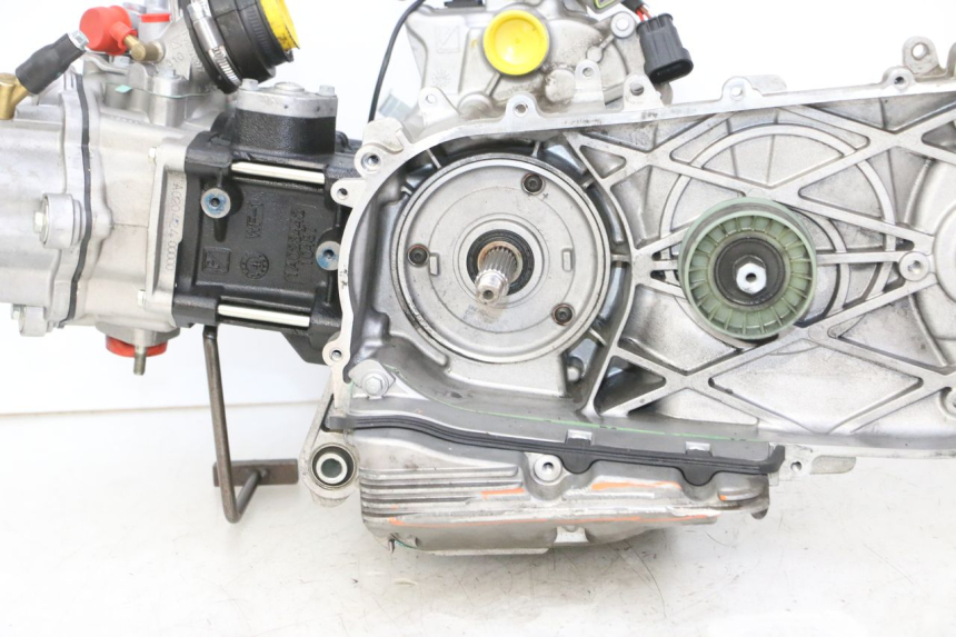 photo de MOTOR PIAGGIO MP3 HPE 310 (2024 - 2025) - Estrutura - ampliação
