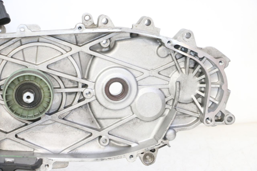 photo de MOTOR PIAGGIO MP3 HPE 310 (2024 - 2025) - Ângulo alternativo