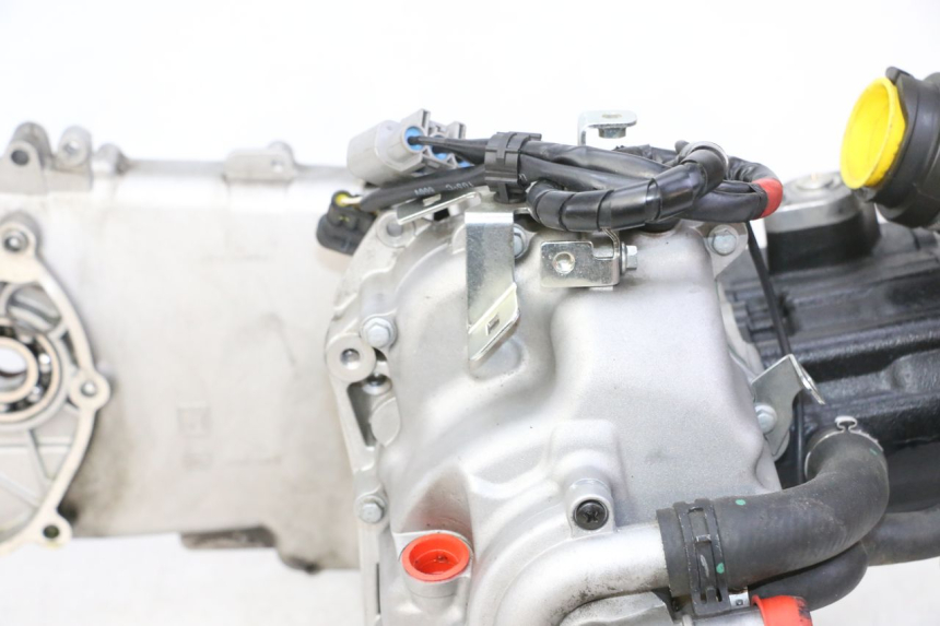 photo de MOTOR PIAGGIO MP3 HPE 310 (2024 - 2025) - Pontos de fixação