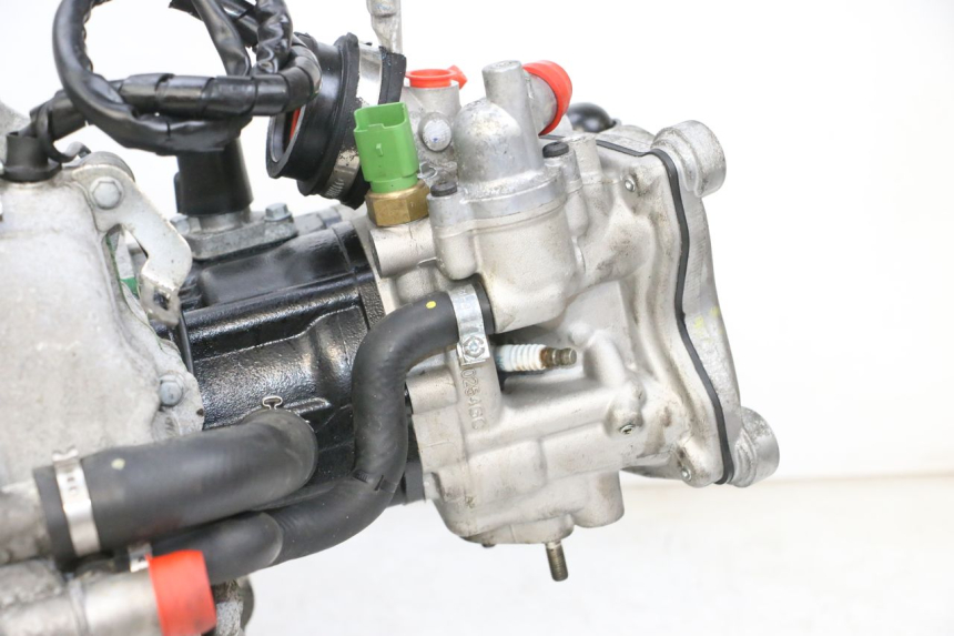 photo de MOTOR PIAGGIO MP3 HPE 300 (2019 - 2026) - Imagem adicional
