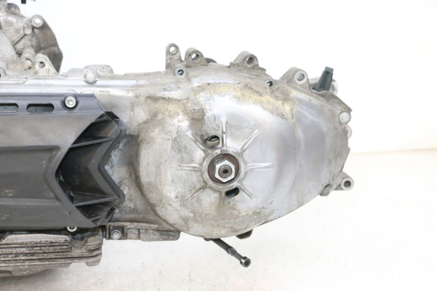 photo de MOTOR PIAGGIO MP3 HPE 300 (2019 - 2026) - Marcações e referências