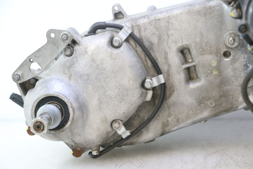 photo de MOTOR PIAGGIO MP3 HPE 530 (2022 - 2026) - Vista do produto