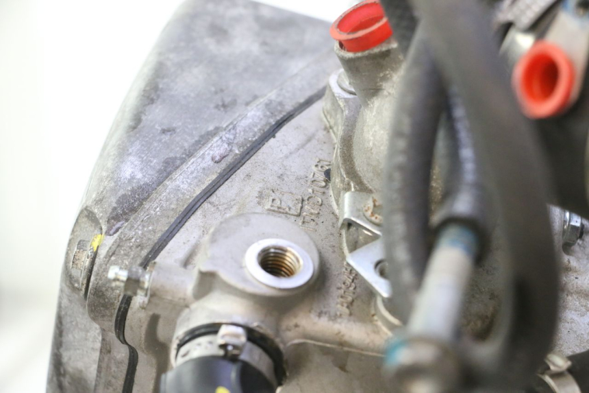 photo de MOTOR PIAGGIO MP3 HPE 530 (2022 - 2026) - Zoom do estado de desgaste
