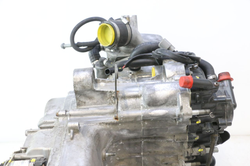 photo de MOTOR PIAGGIO MP3 HPE 530 (2022 - 2026) - Zoom do estado de desgaste