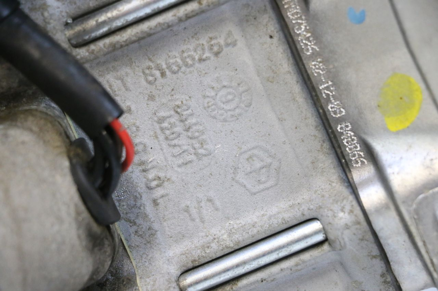 photo de MOTOR PIAGGIO MP3 LT 400 (2007 - 2012) - Vista de perto
