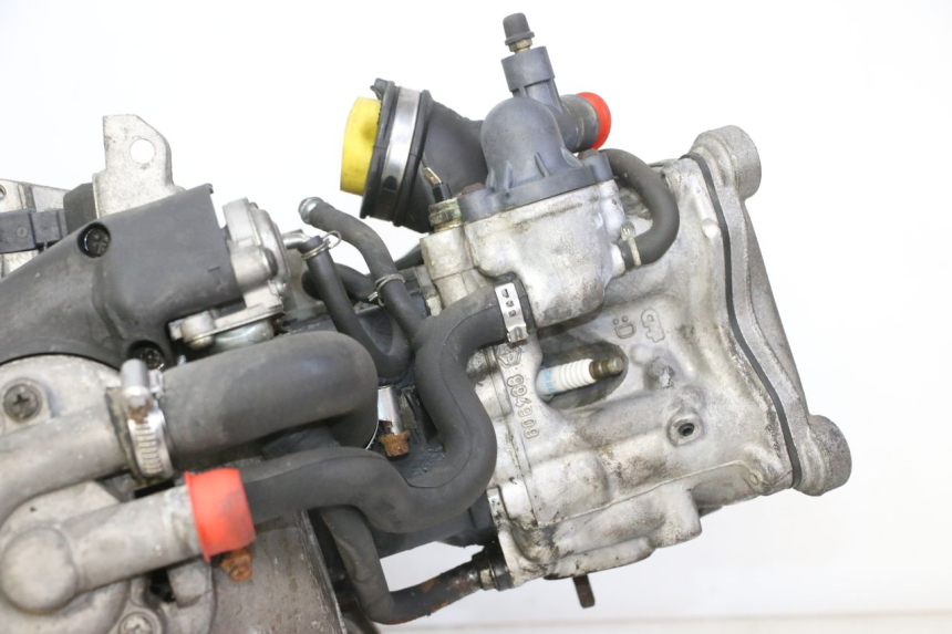 photo de MOTOR PIAGGIO MP3 125 (2006 - 2014) - Ampliação dos componentes