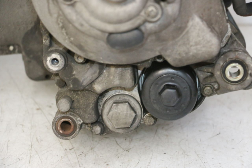 photo de MOTOR PIAGGIO MP3 125 (2006 - 2014) - Vista de perto