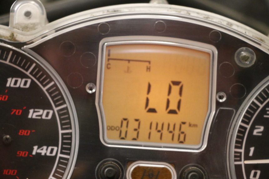 photo de MOTOR PIAGGIO MP3 125 (2006 - 2014) - Vista de perfil
