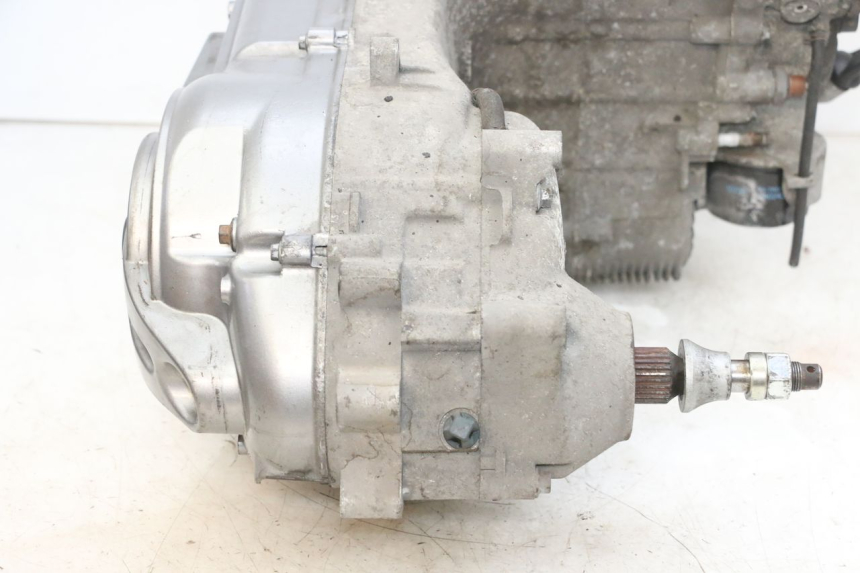 photo de MOTOR PIAGGIO MP3 500 (2016 - 2018) - Vista de perto