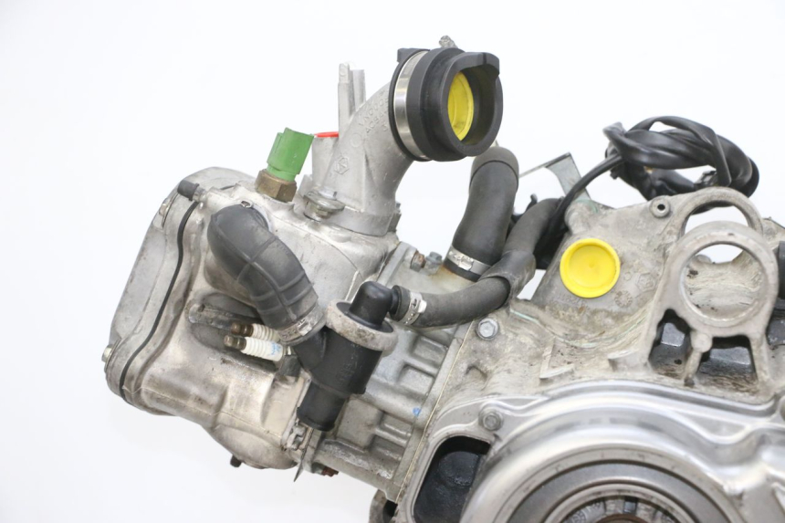 photo de MOTOR PIAGGIO MP3 500 (2016 - 2018) - Estado da superfície