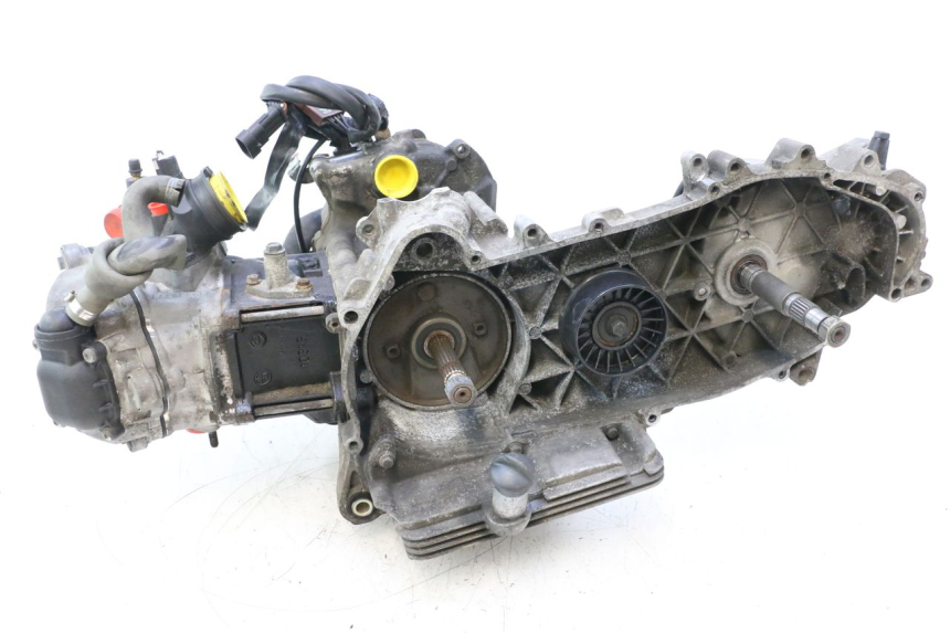 photo de MOTOR PIAGGIO MP3 RL 250 (2006 - 2010) - Vista principal