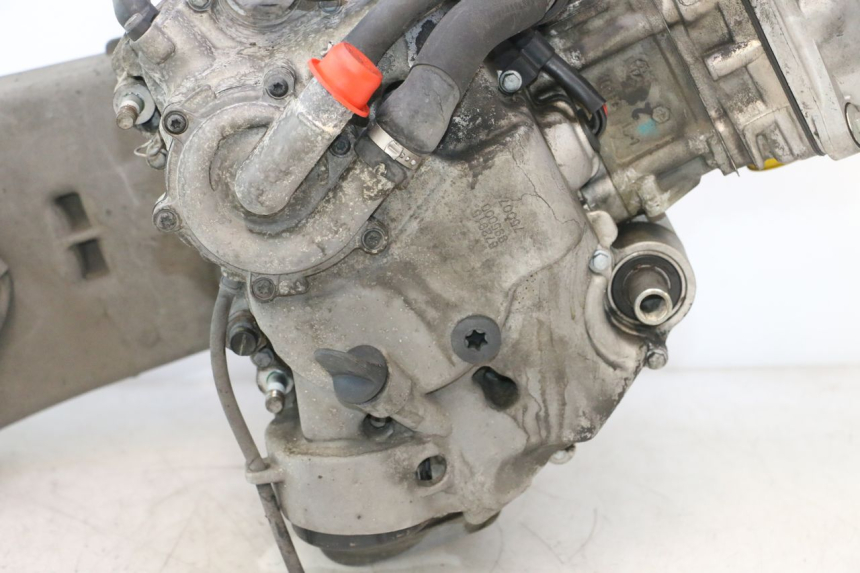 photo de MOTOR PIAGGIO MP3 500 (2016 - 2018) - Inspeção visual