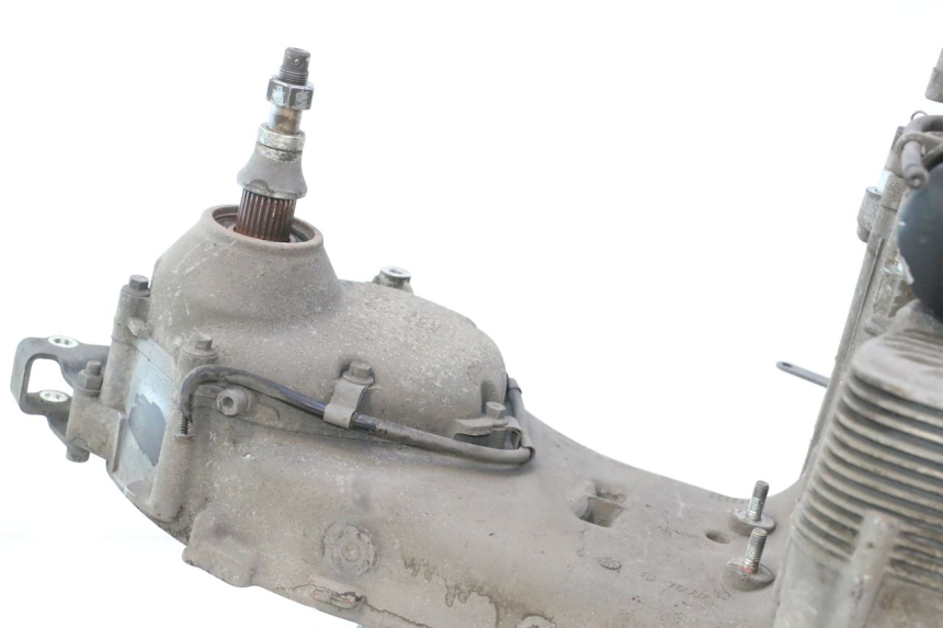 photo de MOTOR PIAGGIO MP3 500 (2016 - 2018) - Outro ângulo de visão
