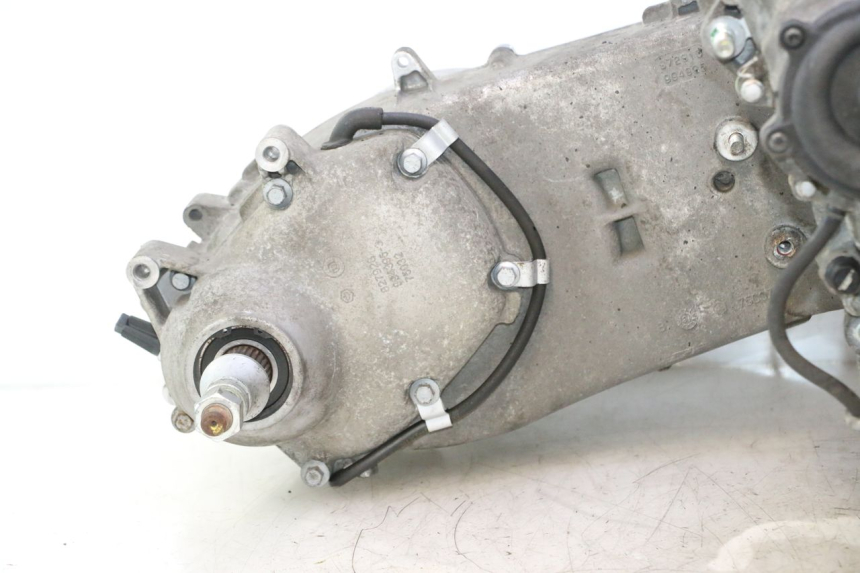 photo de MOTOR PIAGGIO MP3 500 (2011 - 2015) - Ampliação dos componentes