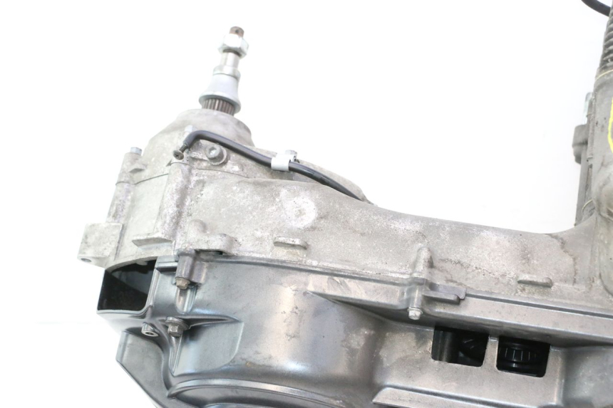photo de MOTOR PIAGGIO MP3 500 (2011 - 2015) - Estado da superfície