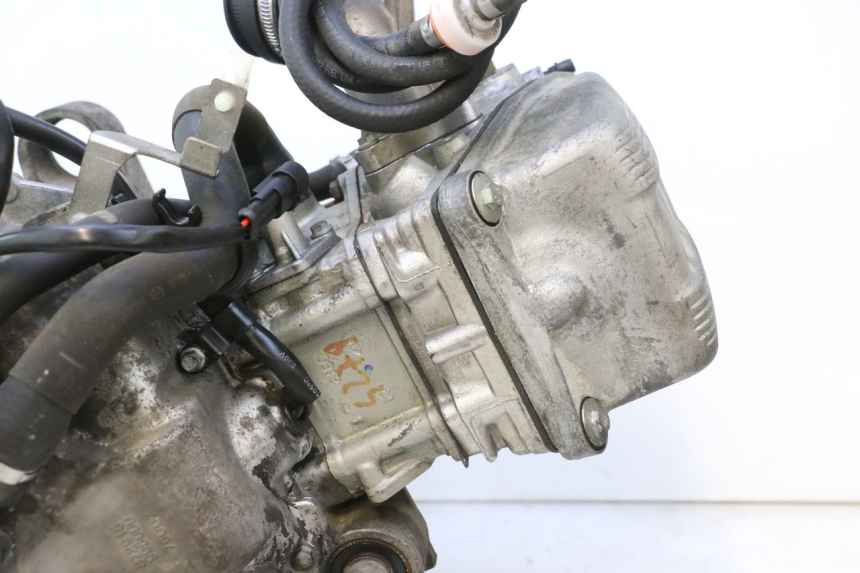 photo de MOTOR PIAGGIO MP3 500 (2016 - 2018) - Inspeção visual