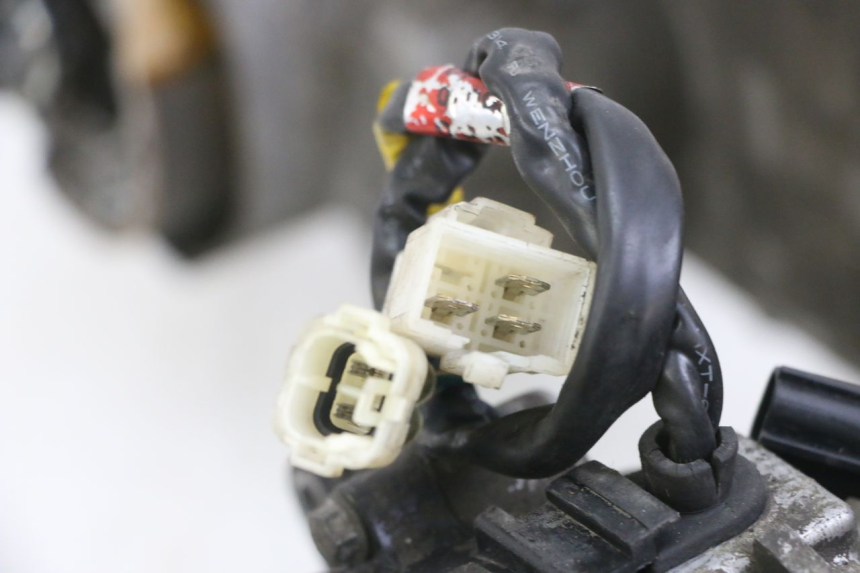 photo de MOTOR KYMCO LIKE 4T 50 (2019 - 2025) - Detalhes característicos