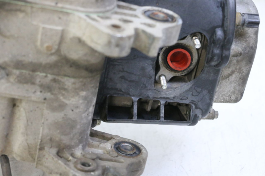 photo de MOTOR JM MOTORS OLDIES GT 4T 50 (2018 - 2025) - Zoom do estado de desgaste