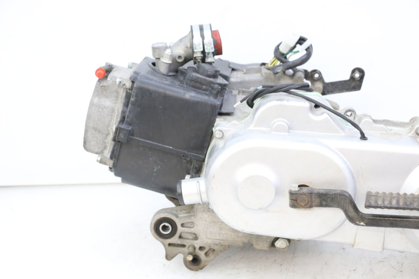 photo de MOTOR JM MOTORS OLDIES GT 4T 50 (2018 - 2025) - Pontos de fixação
