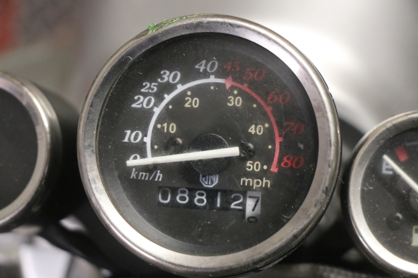 photo de MOTOR JM MOTORS OLDIES RS 4T 50 (2021 - 2024) - Ângulo alternativo
