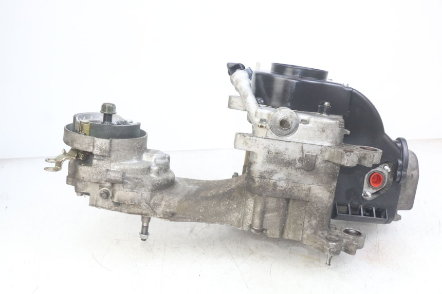 photo de MOTOR JM MOTORS OLDIES RS 4T 50 (2021 - 2024) - Zoom do estado de desgaste