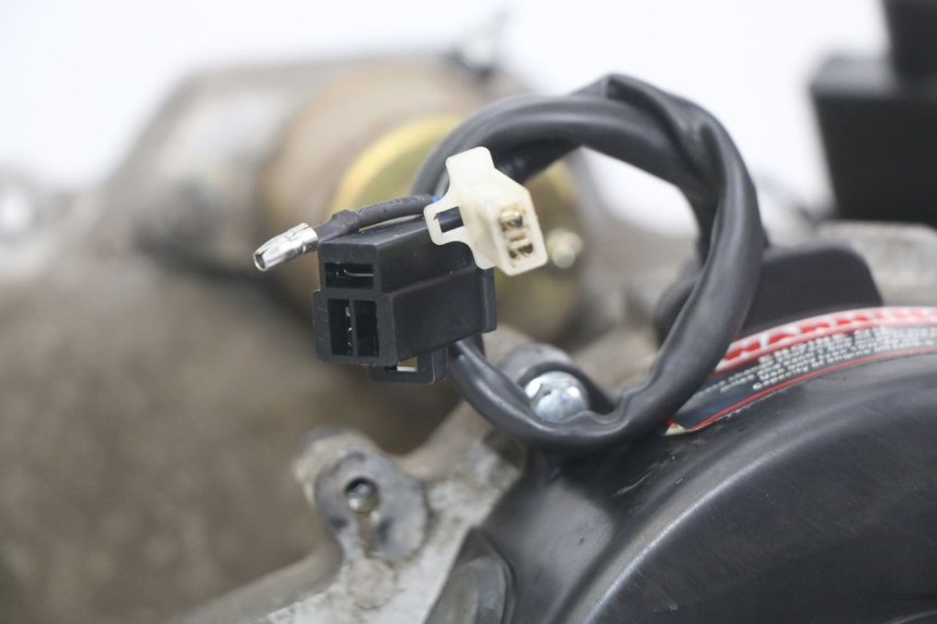 photo de MOTOR JM MOTORS OLDIES RS 4T 50 (2021 - 2024) - Pontos de fixação