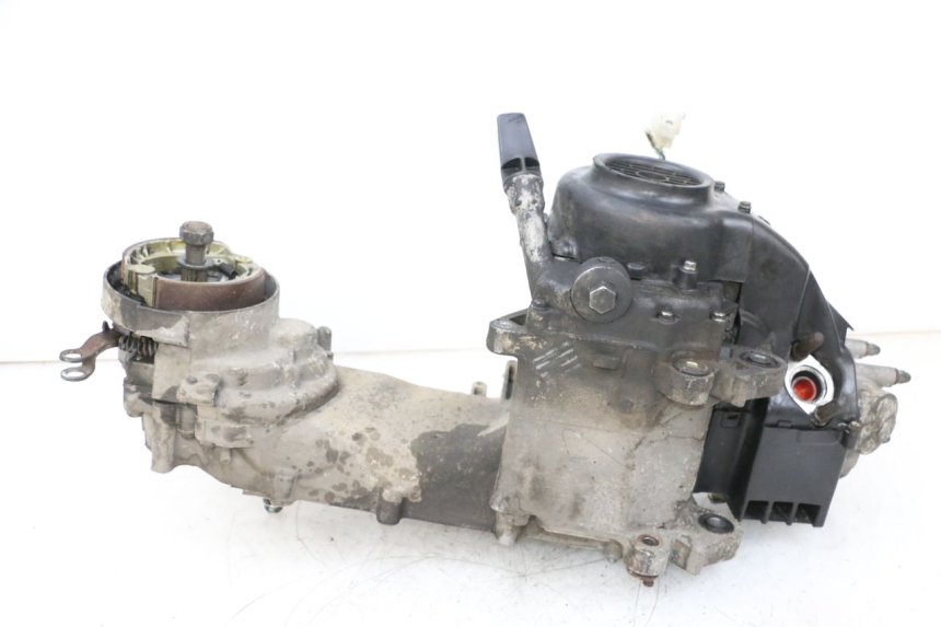 photo de MOTOR SYM ORBIT 2 4T 50 (2008 - 2017) - Estado da superfície