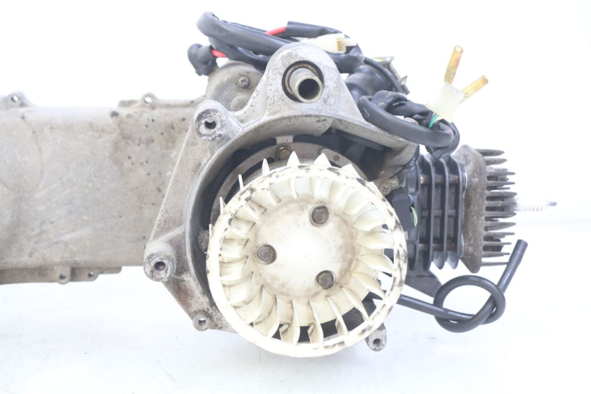 photo de MOTOR TNT MOTOR OTTO 2T 50 (2012 - 2018) - Estado da superfície