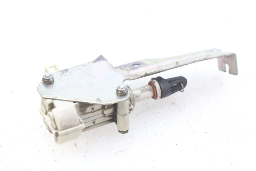 photo de MOTOR DE ABERTURA DO BAÚ PIAGGIO LIBERTY IGET 4T 50 (2015 - 2020) - Detalhe da peça