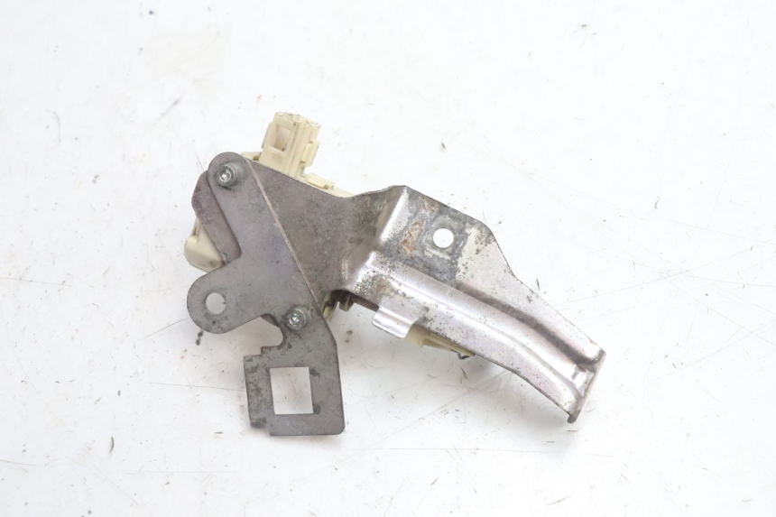 photo de MOTOR DE ABERTURA DO PORTA-MALAS PIAGGIO LIBERTY IGET 4T 50 (2021 - 2025) - Ampliação técnica