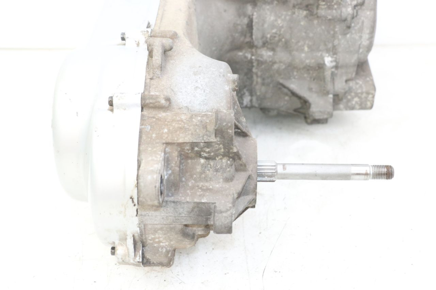 photo de MOTOR PEUGEOT ELYSTAR 125 (2002 - 2007) - Inspeção visual