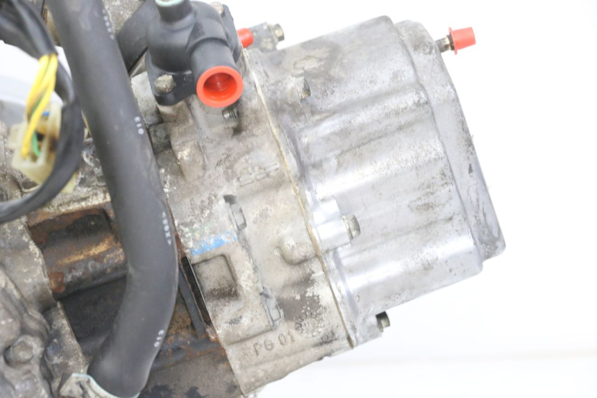 photo de MOTOR PEUGEOT ELYSTAR 125 (2002 - 2007) - Ângulo alternativo