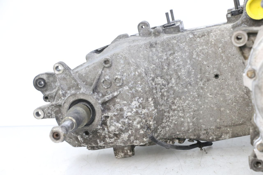 photo de MOTOR PEUGEOT SATELIS COMPRESSOR K15 125 (2006 - 2009) - Inspeção visual