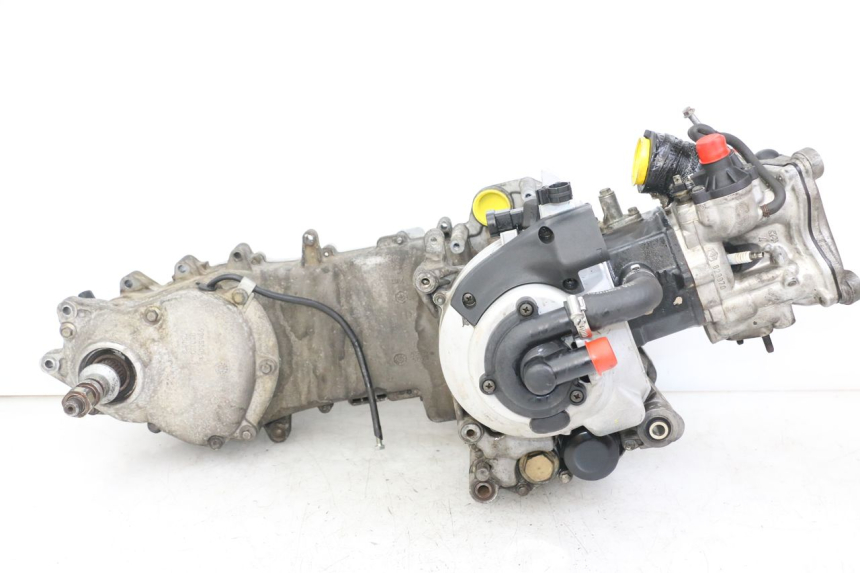 photo de MOTOR PIAGGIO BEVERLY 125 (1998 - 2005) - Detalhe da peça