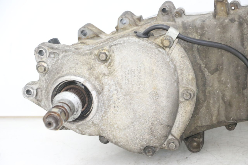 photo de MOTOR PIAGGIO BEVERLY 125 (1998 - 2005) - Inspeção visual