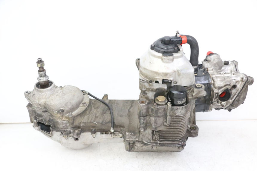 photo de MOTOR PIAGGIO BEVERLY 125 (1998 - 2005) - Zoom do estado de desgaste