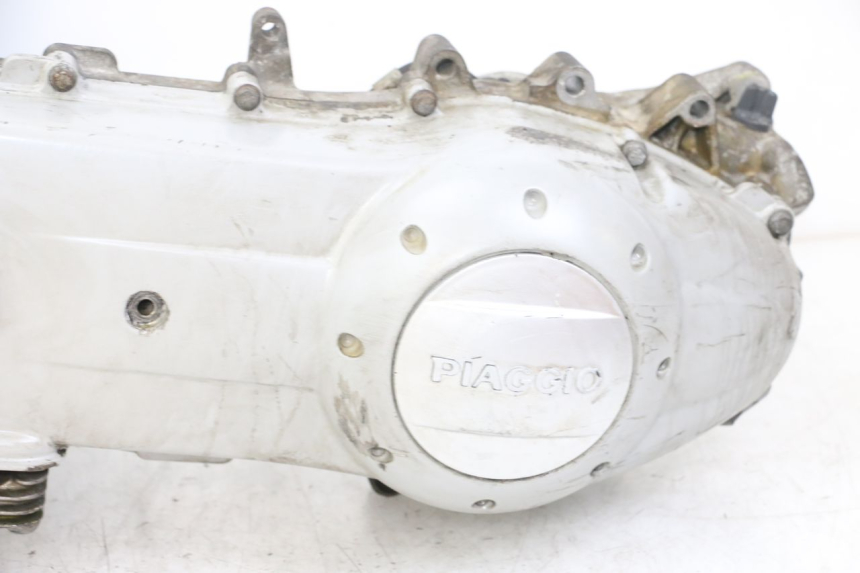 photo de MOTOR PIAGGIO BEVERLY 125 (1998 - 2005) - Estado da superfície