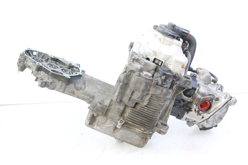 photo de MOTOR PIAGGIO VESPA GRANTURISMO 125 (2003 - 2007) - Outro ângulo de visão