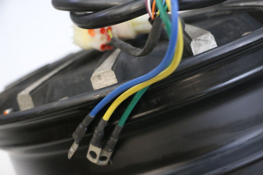 photo de MOTOR EFUN PUSA 1 - Outro ângulo de visão