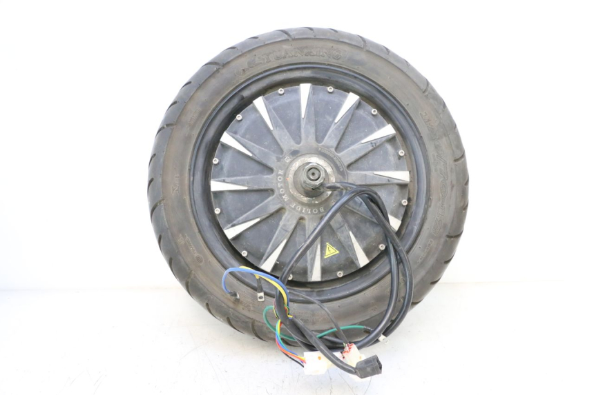 photo de MOTOR EFUN PUSA 1 - Outro ângulo de visão
