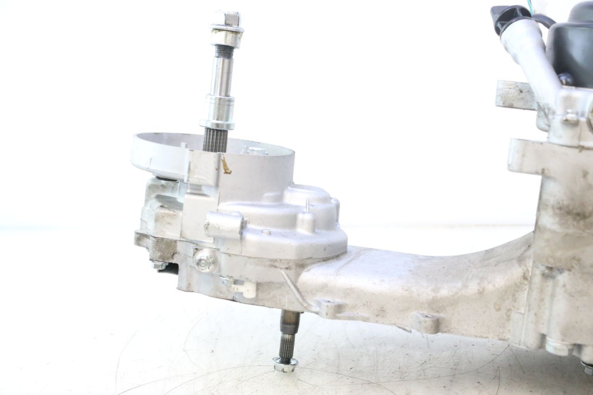 photo de MOTOR JM MOTORS R-MAX TECH 50 (2024 - 2026) - Vista geral