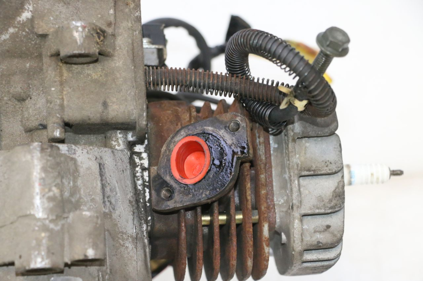 photo de MOTOR ORCAL RAPTOR 50 (2015 - 2021) - Estado da superfície
