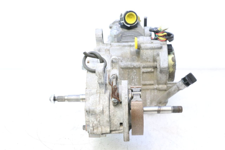 photo de MOTOR YIYING RETRO 125 (2008 - 2018) - Ampliação dos componentes