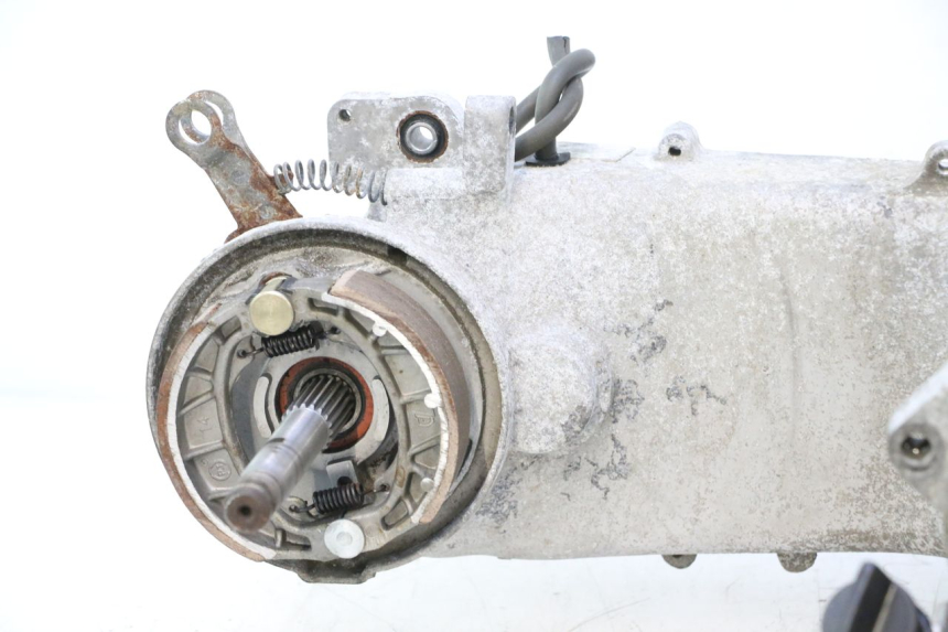 photo de MOTOR YIYING RETRO 125 (2008 - 2018) - Estrutura - ampliação