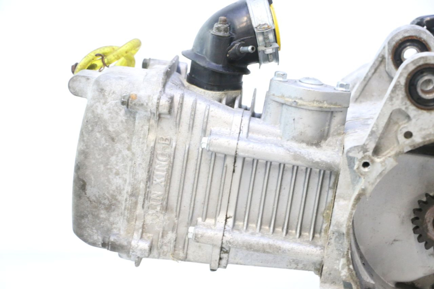 photo de MOTOR YIYING RETRO 125 (2008 - 2018) - Ampliação técnica