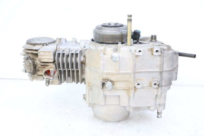 photo de MOTOR APOLLO RFZ 125 - Ampliação técnica