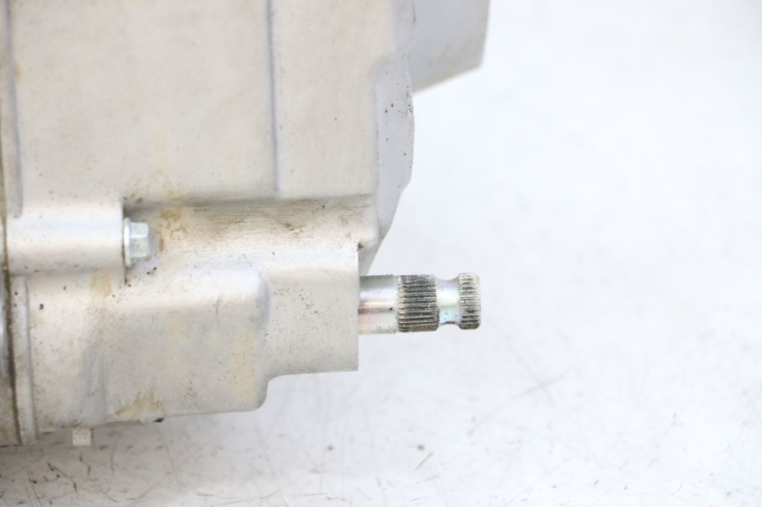 photo de MOTOR APOLLO RFZ 125 - Pontos de fixação